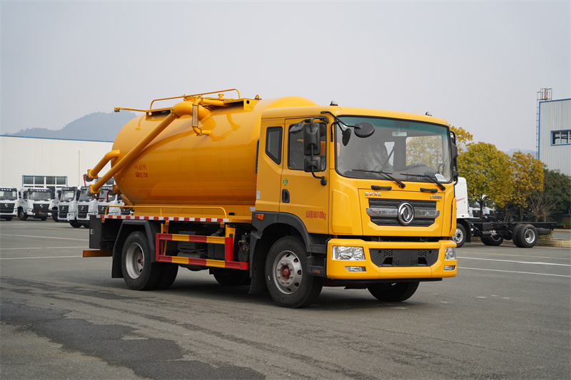 【汉成牌】东风股份D9吸污车 12.2方