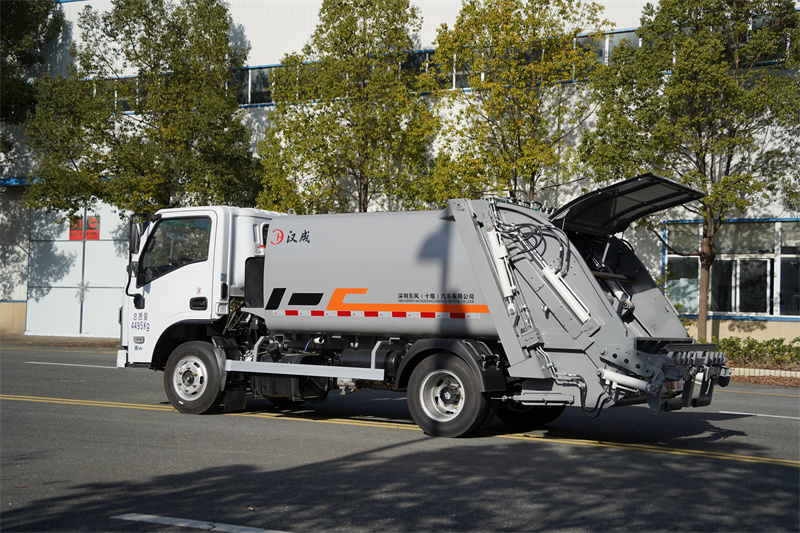 【汉成牌】东风华神V3-蓝牌压缩式垃圾车（燃油车）